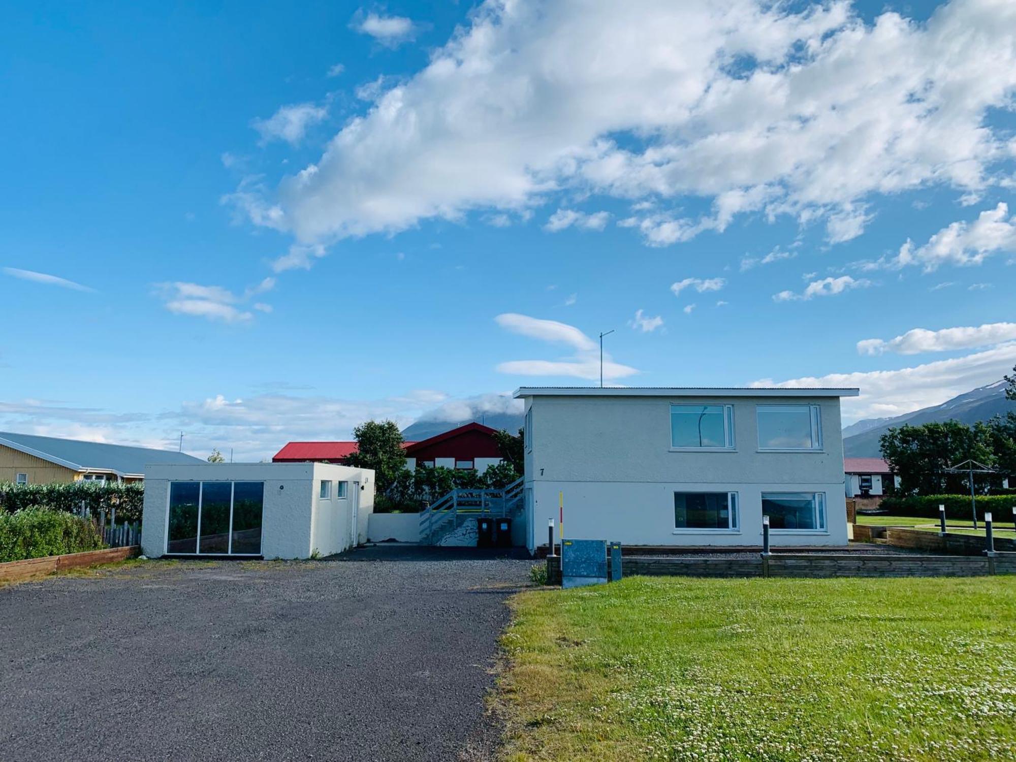 Waterfront Fjord House Hotel Arskogssandur Exterior photo
