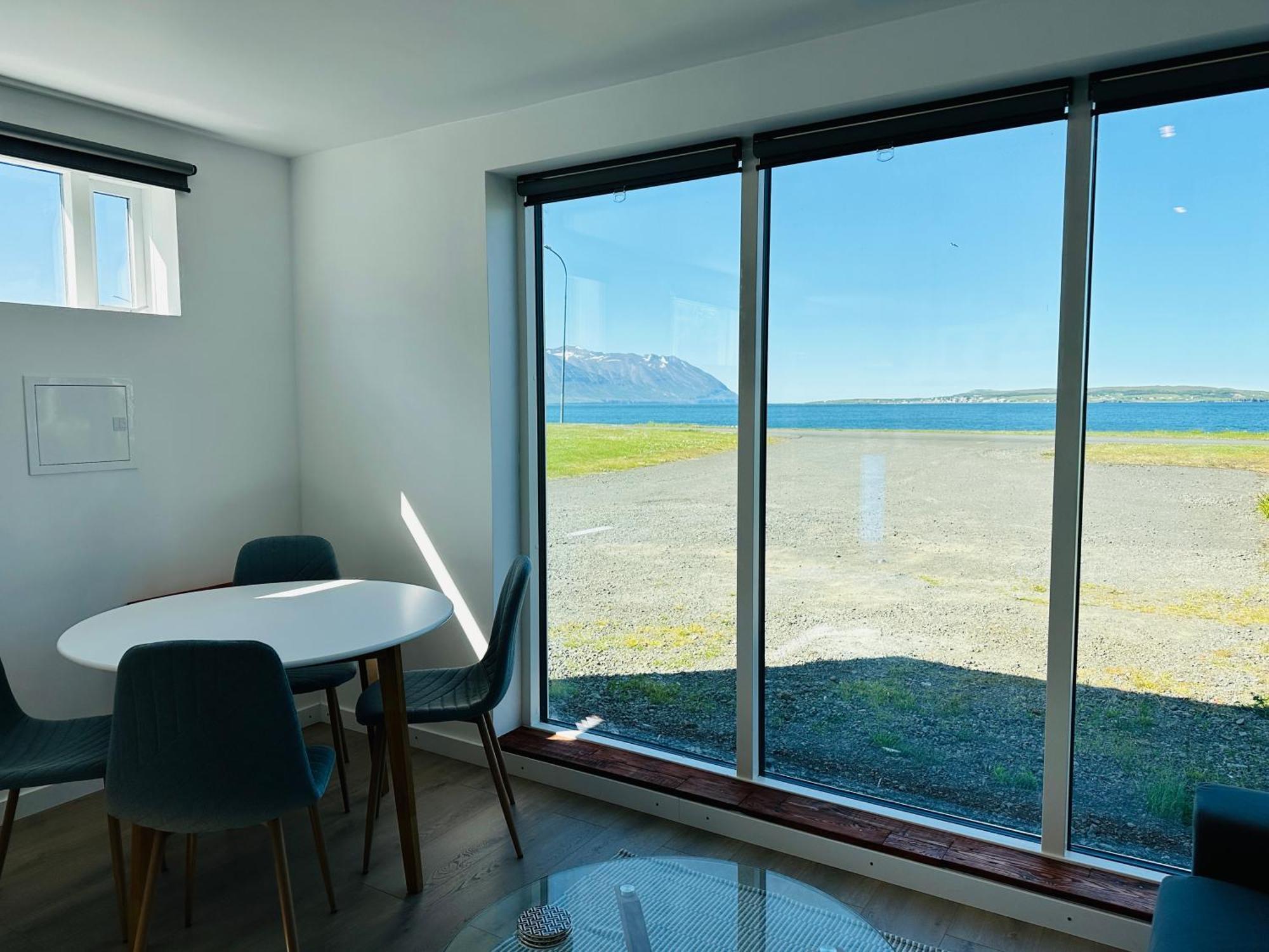 Waterfront Fjord House Hotel Arskogssandur Exterior photo